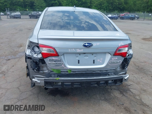 2019 Subaru Legacy Premium z VIN 4S3BNAF65K3034819, wystawiony jako IAAI lot #42456414 z przebiegiem 105 907 mil mil oraz . Historia ofert i sprzedaży dostępna na DreamBid. Obrazek 6.