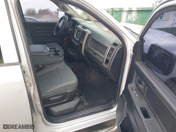2014 Ram 1500 Tradesman with VIN 1C6RR6KT4ES305348, listed as a IAAI auction lot 41458464 with 1 mi miles. Bid and sale history available at carsss.com. Image 5.