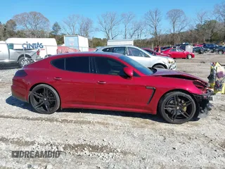 2015 Porsche Panamera 4 с VIN WP0AA2A75FL001127, выставлен на аукционе IAAI как лот 41286290 с пробегом 80 444 миль миль и . История ставок и продаж доступна на DreamBid. Изображение 14.