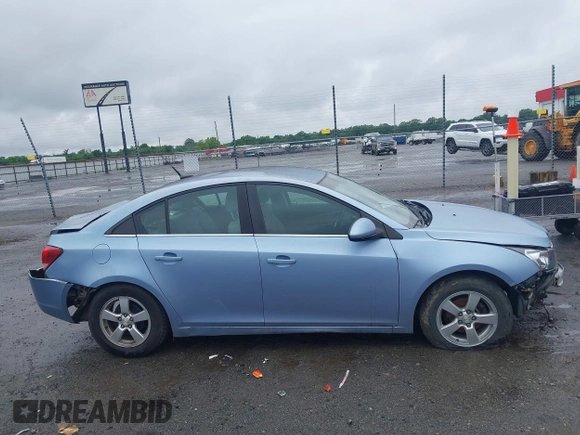 2014 Chevrolet Cruze 1LT with VIN 1G1PC5SBXE7373362, listed as a IAAI auction lot 42341145 with 232,056 mi miles and . Bid and sale history available at DreamBid. Image 13.