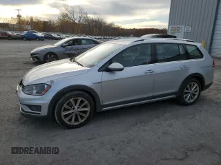 2017 Volkswagen Golf S с VIN 3VWM17AU8HM526827, выставлен на аукционе Copart как лот 77046214 с пробегом 223 659 миль миль и Чистый • Clean title. История ставок и продаж доступна на DreamBid. Изображение 1.