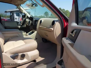 2004 Ford Expedition Eddie Bauer with VIN 1FMFU18L74LA94395, listed as a IAAI auction lot 41998486 with 192,619 mi miles. Bid and sale history available at carsss.com. Image 5.