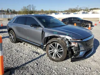 2023 Cadillac LYRIQ RWD Luxury z VIN 1GYKPMRK8PZ001087, wystawiony jako Copart lot #54224495 z przebiegiem 36 395 mil mil oraz Szkoda całkowita • Salvage title. Historia ofert i sprzedaży dostępna na DreamBid. Obrazek 4.