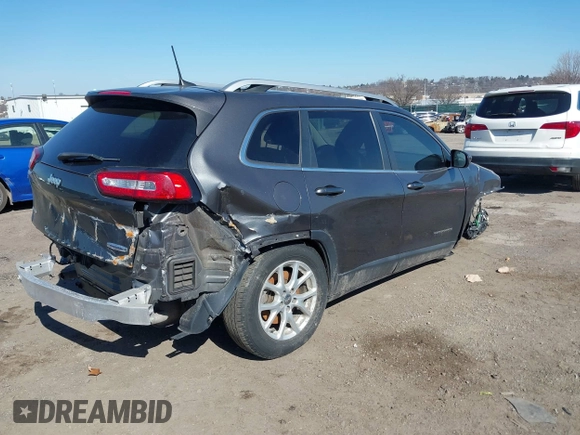2017 Jeep Cherokee Latitude with VIN 1C4PJMCS2HW575645, listed as a IAAI auction lot 41747140 with 1 mi miles. Bid and sale history available at carsss.com. Image 4.