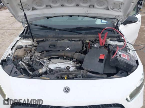 2019 Mercedes-Benz A 220 z VIN WDD3G4EB5KW012029, wystawiony jako IAAI lot #41608407 z przebiegiem 87 421 mil mil oraz . Historia ofert i sprzedaży dostępna na DreamBid. Obrazek 10.