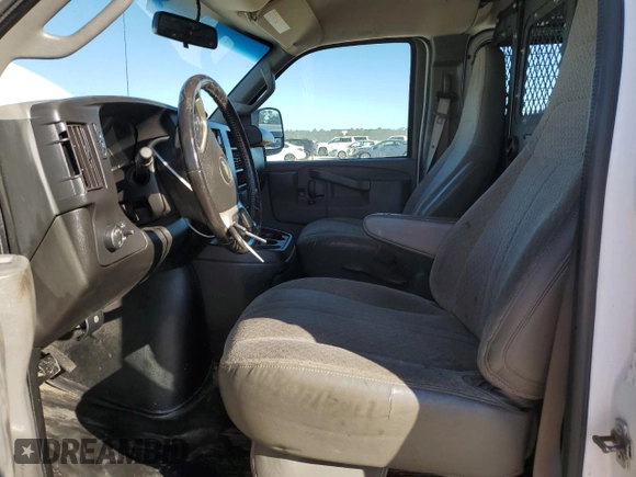 2018 Chevrolet Express Cargo Van with VIN 1GCWGAFP7J1308813, listed as a Copart auction lot 76701314 with 230,531 mi miles and Clean Title. Bid and sale history available at carsss.com. Image 7.