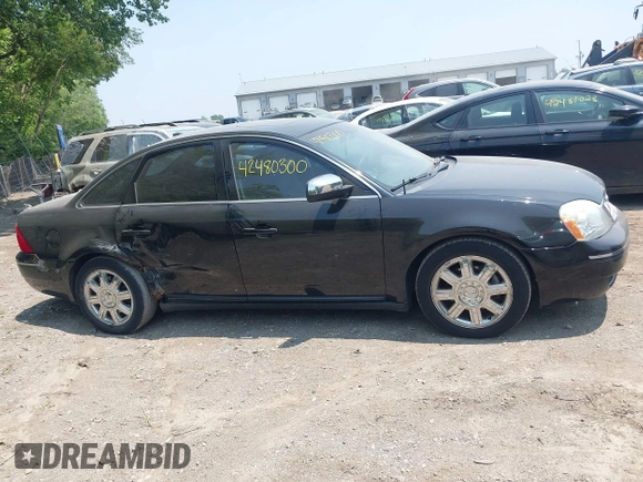 2007 Ford Five Hundred Limited with VIN 1FAHP25127G134527, listed as a IAAI auction lot 42480300 with 205,946 mi miles and . Bid and sale history available at DreamBid. Image 13.