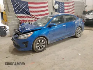 2021 Kia Rio S with VIN 3KPA24AD2ME376655, listed as a Copart auction lot 43050525 with 52,162 mi miles and Salvage Title. Bid and sale history available at carsss.com. Image 1.
