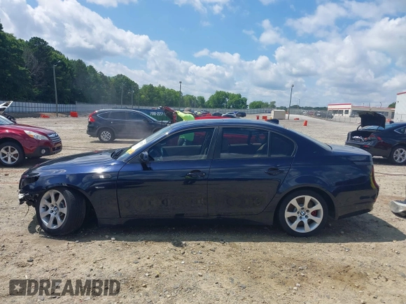 2007 BMW 5 Series 550i z VIN WBANB53527CP07563, wystawiony jako IAAI lot #42423575 z przebiegiem 122 091 mil mil oraz . Historia ofert i sprzedaży dostępna na DreamBid. Obrazek 15.