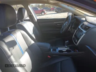 2018 Nissan Altima 2.5 SR with VIN 1N4AL3AP7JC291210, listed as a IAAI auction lot 41677670 with 142,994 mi miles. Bid and sale history available at carsss.com. Image 5.