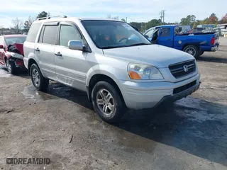 2004 Honda Pilot EX with VIN 2HKYF18634H515163, listed as a IAAI auction lot 40786017 with 206,036 mi miles. Bid and sale history available at carsss.com. Image 1.