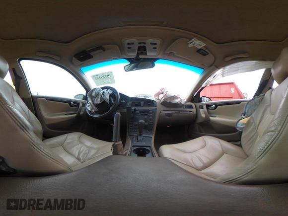 2002 Volvo V70 with VIN YV1SW58D921186348, listed as a IAAI auction lot 40729522 with 159,385 mi miles and . Bid and sale history available at DreamBid. Image 18.