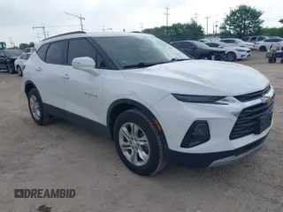 2020 Chevrolet Blazer LT z VIN 3GNKBBRA1LS547373, wystawiony jako IAAI lot #41899094 z przebiegiem 100 843 mil mil oraz . Historia ofert i sprzedaży dostępna na DreamBid. Obrazek 1.