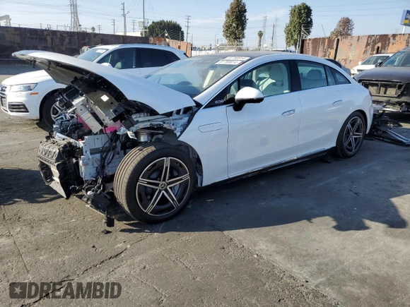 2023 Mercedes-Benz EQE 350+ z VIN W1KEG2BB0PF015574, wystawiony jako Copart lot #81789914 z przebiegiem 3 330 mil mil oraz Szkoda całkowita • Salvage title. Historia ofert i sprzedaży dostępna na DreamBid. Obrazek 1.