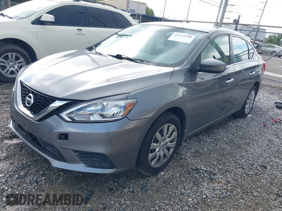 2019 Nissan Sentra S z VIN 3N1AB7AP0KY458040, wystawiony jako IAAI lot #42233788 z przebiegiem 110 419 mil mil oraz . Historia ofert i sprzedaży dostępna na DreamBid. Obrazek 2.