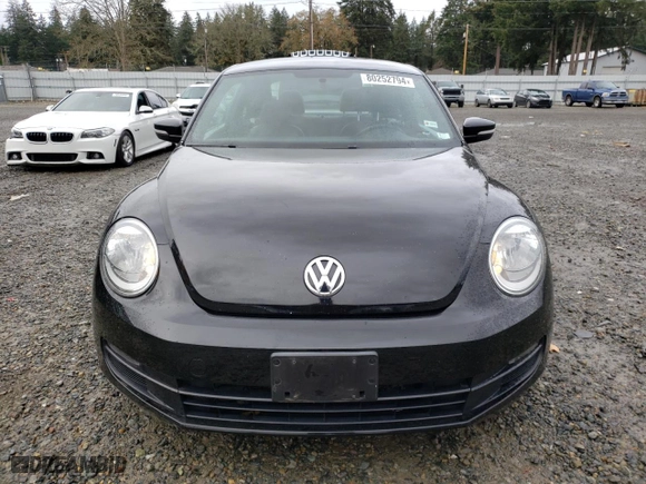 2012 Volkswagen Beetle 2.5L PZEV with VIN 3VWJP7ATXCM623710, listed as a Copart auction lot 80252794 with 124,825 mi miles and Salvage Title. Bid and sale history available at carsss.com. Image 5.