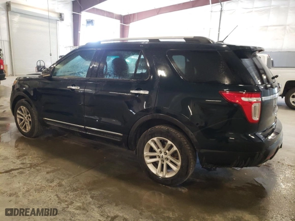 2014 Ford Explorer XLT with VIN 1FM5K7D82EGA42124, listed as a Copart auction lot 79663834 with 178,079 mi miles and Salvage Title. Bid and sale history available at carsss.com. Image 2.