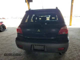 2005 Mitsubishi Outlander XLS with VIN JA4LX41F85U046625, listed as a Copart auction lot 49447215 with 134,343 mi miles and Salvage Title. Bid and sale history available at carsss.com. Image 6.