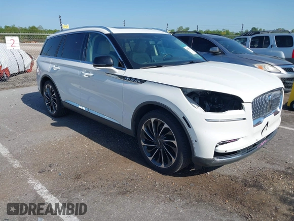 2023 Lincoln Aviator Reserve with VIN 5LM5J7WC8PGL07326, listed as a IAAI auction lot 41995352 with 42,174 mi miles and . Bid and sale history available at DreamBid. Image 1.
