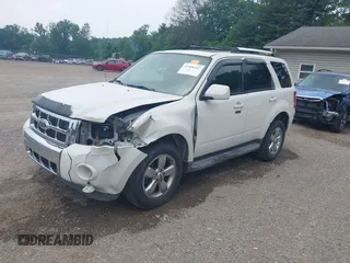 2009 Ford Escape Limited с VIN 1FMCU94G89KA03156, выставлен на аукционе IAAI как лот 42496447 с пробегом 193 953 миль миль и . История ставок и продаж доступна на DreamBid. Изображение 18.