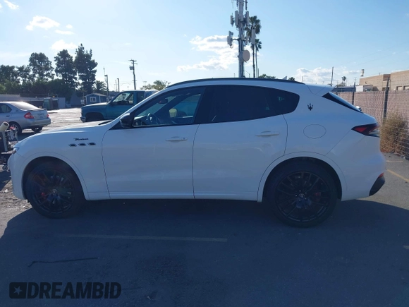 2022 Maserati Levante with VIN ZN661YUM0NX391750, listed as a IAAI auction lot 41436442 with 3,293 mi miles and . Bid and sale history available at DreamBid. Image 14.