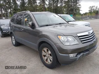 2009 Kia Borrego EX with VIN KNDJH741995015542, listed as a IAAI auction lot 42120069 with 139,457 mi miles. Bid and sale history available at carsss.com. Image 1.