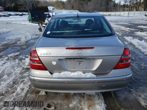 2004 Mercedes-Benz E-Class 5.0L with VIN WDBUF70JX4A398172, listed as a Copart auction lot 45269735 with 8,947 mi miles and Clean Title. Bid and sale history available at carsss.com. Image 6.