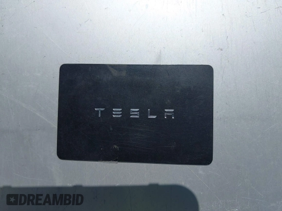 2023 Tesla Model 3 z VIN 5YJ3E1EA6PF566326, wystawiony jako IAAI lot #42687125 z przebiegiem 43 548 mil mil oraz . Historia ofert i sprzedaży dostępna na DreamBid. Obrazek 11.