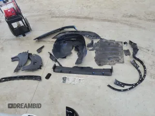 2021 Volvo XC40 с VIN YV4ED3UR8M2546301, выставлен на аукционе Copart как лот 56724205 с пробегом 19 132 миль миль и Списание • Salvage title. История ставок и продаж доступна на DreamBid. Изображение 13.