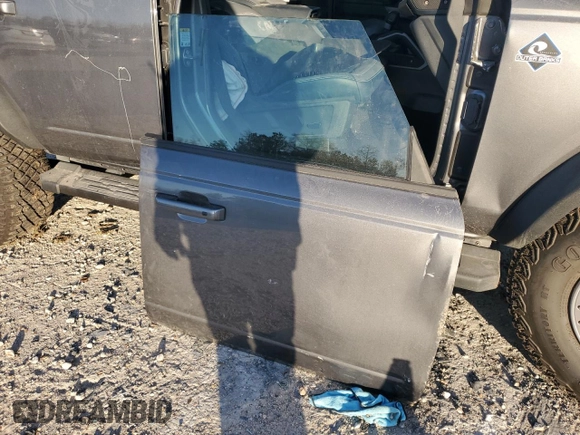 2021 Ford Bronco с VIN 1FMEE5DP7MLB03461, выставлен на аукционе Copart как лот 38855184 с пробегом 6 684 миль миль и Списание • Salvage title. История ставок и продаж доступна на DreamBid. Изображение 14.