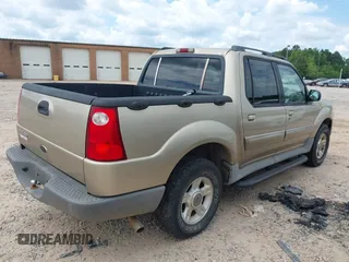 2002 Ford Explorer Sport Trac Value z VIN 1FMZU67E42UB44397, wystawiony jako IAAI lot #42727360 z przebiegiem 214 265 mil mil oraz . Historia ofert i sprzedaży dostępna na DreamBid. Obrazek 4.