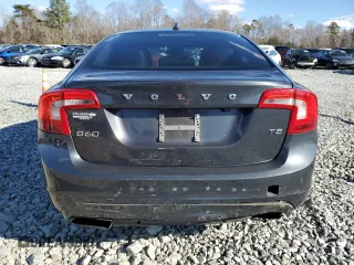 2014 Volvo S60 T5 with VIN YV1612FSXE1290142, listed as a Copart auction lot 85315824 with 111,492 mi miles and Salvage Title. Bid and sale history available at carsss.com. Image 6.