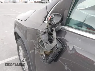 2018 GMC Acadia SLE z VIN 1GKKNSLS3JZ235920, wystawiony jako IAAI lot #41788192 z przebiegiem 194 727 mil mil oraz . Historia ofert i sprzedaży dostępna na DreamBid. Obrazek 19.