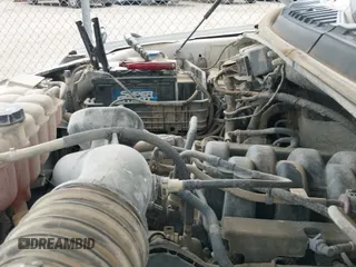 2019 Ford F-150 XL с VIN 1FTFX1E57KKD17457, выставлен на аукционе IAAI как лот 42592592 с пробегом 140 097 миль миль и . История ставок и продаж доступна на DreamBid. Изображение 19.