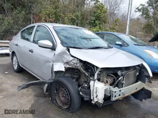 2016 Nissan Versa SV with VIN 3N1CN7APXGL883043, listed as a IAAI auction lot 41659677 with NaN miles. Bid and sale history available at carsss.com. Image 1.