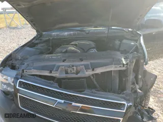 2009 Chevrolet Suburban LS with VIN 1GNFC16J79R296206, listed as a Copart auction lot 73736534 with 415,731 mi miles and Salvage Title. Bid and sale history available at carsss.com. Image 14.