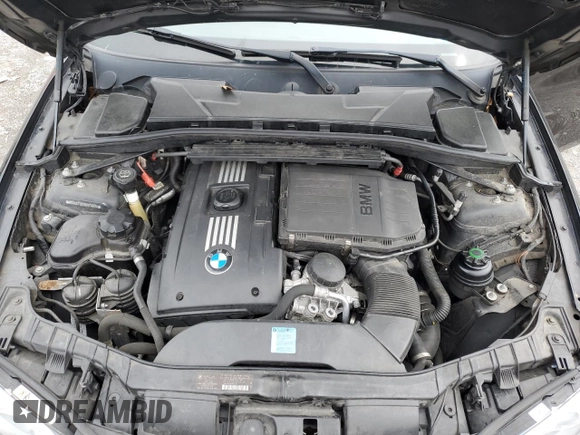 2009 BMW 1 Series 135i with VIN WBAUC73519VK79934, listed as a Copart auction lot 50781795 with 96,817 mi miles and Salvage title. Bid and sale history available at DreamBid. Image 11.