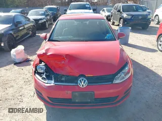 2016 Volkswagen Golf TSI SE z VIN 3VW217AU8GM021151, wystawiony jako IAAI lot #41784822 z przebiegiem 104 973 mil mil oraz . Historia ofert i sprzedaży dostępna na DreamBid. Obrazek 12.