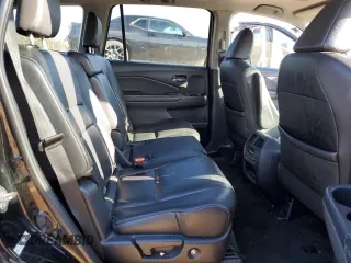 2016 Honda Pilot EX-L with VIN 5FNYF6H53GB078045, listed as a Copart auction lot 88852235 with 137,567 mi miles and Salvage Title. Bid and sale history available at carsss.com. Image 11.