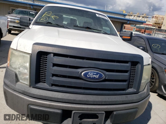 2011 Ford F-150 XL с VIN 1FTMF1CM7BKE20401, выставлен на аукционе Copart как лот 41052284 с пробегом 192 786 миль миль и Чистый • Clean title. История ставок и продаж доступна на DreamBid. Изображение 5.