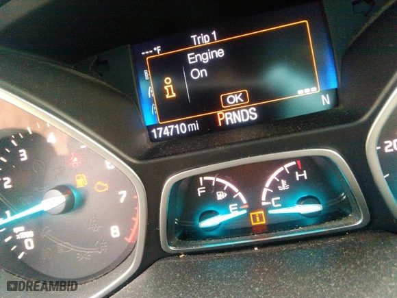 2017 Ford Escape SE with VIN 1FMCU9G91HUB62844, listed as a IAAI auction lot 41742327 with 174,710 mi miles. Bid and sale history available at carsss.com. Image 16.