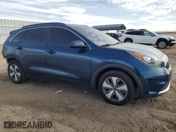 2017 Kia Niro FE with VIN KNDCB3LC7H5101503, listed as a Copart auction lot 43458795 with 217,609 mi miles and Salvage Title. Bid and sale history available at carsss.com. Image 4.
