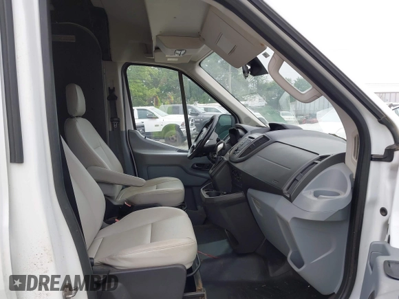 2015 Ford Transit Cargo with VIN 1FTNR2CM4FKA26975, listed as a IAAI auction lot 39407096 with 150,786 mi miles and . Bid and sale history available at carsss.com. Image 5.