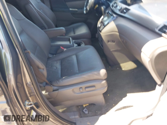 2016 Honda Odyssey EX-L with VIN 5FNRL5H64GB044437, listed as a IAAI auction lot 41868741 with Not Provided miles and . Bid and sale history available at carsss.com. Image 5.