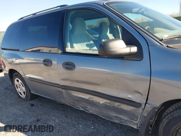 2004 Ford Freestar SE z VIN 2FMZA51614BB12374, wystawiony jako IAAI lot #40813075 z przebiegiem Nie podano mil oraz . Historia ofert i sprzedaży dostępna na DreamBid. Obrazek 6.