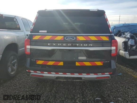 2022 Ford Expedition Max XLT with VIN 1FMJK1JTXNEA27256, listed as a Copart auction lot 83704554 with 106,834 mi miles and Clean title. Bid and sale history available at DreamBid. Image 6.
