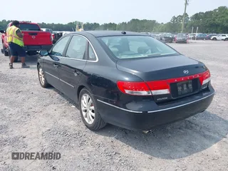 2007 Hyundai Azera SE z VIN KMHFC46F77A212057, wystawiony jako IAAI lot #42400715 z przebiegiem 191 204 mil mil oraz . Historia ofert i sprzedaży dostępna na DreamBid. Obrazek 3.