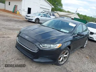 2014 Ford Fusion S with VIN 3FA6P0G73ER353967, listed as a IAAI auction lot 42014604 with 132,340 mi miles. Bid and sale history available at carsss.com. Image 2.