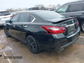 2017 Nissan Altima S z VIN 1N4AL3AP2HC274339, wystawiony jako IAAI lot #41754481 z przebiegiem 104 571 mil mil oraz . Historia ofert i sprzedaży dostępna na DreamBid. Obrazek 3.