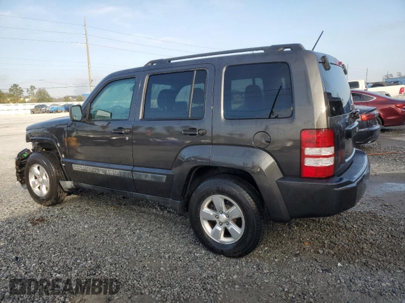 2010 Jeep Liberty Sport z VIN 1J4PP2GK2AW181091, wystawiony jako Copart lot #44555095 z przebiegiem 104 986 mil mil oraz Szkoda całkowita • Salvage title. Historia ofert i sprzedaży dostępna na DreamBid. Obrazek 2.